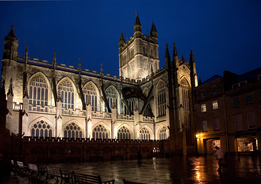 Bath Abbey at Night - Somerset Guide Photos